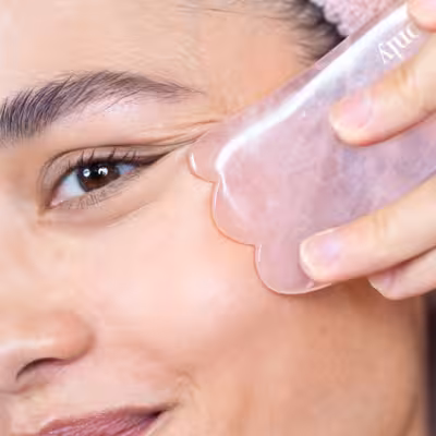 Le Soin Repulpant au Quartz Rose & Gua Sha
